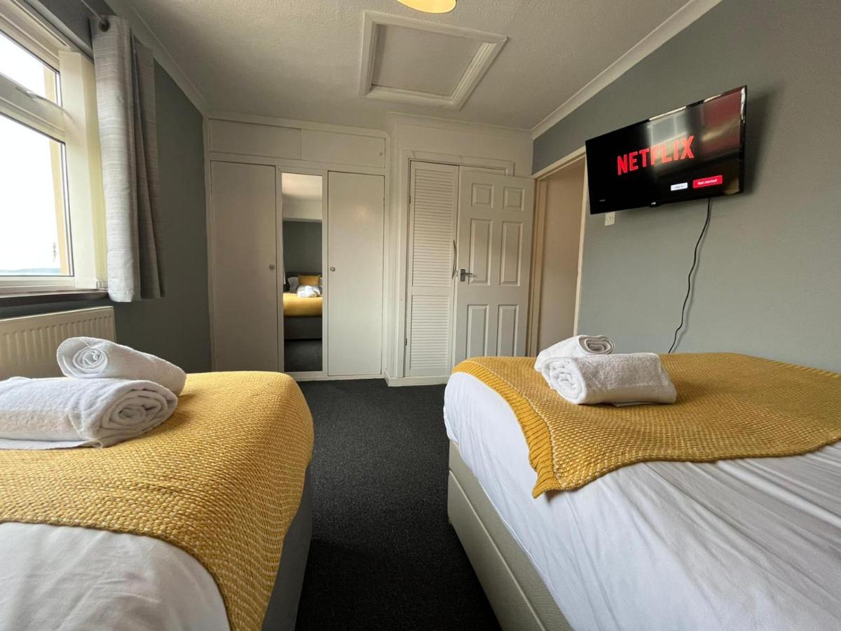 Access To Private Gym Room, 3 Bedrooms, Close To The City Суонси Экстерьер фото
